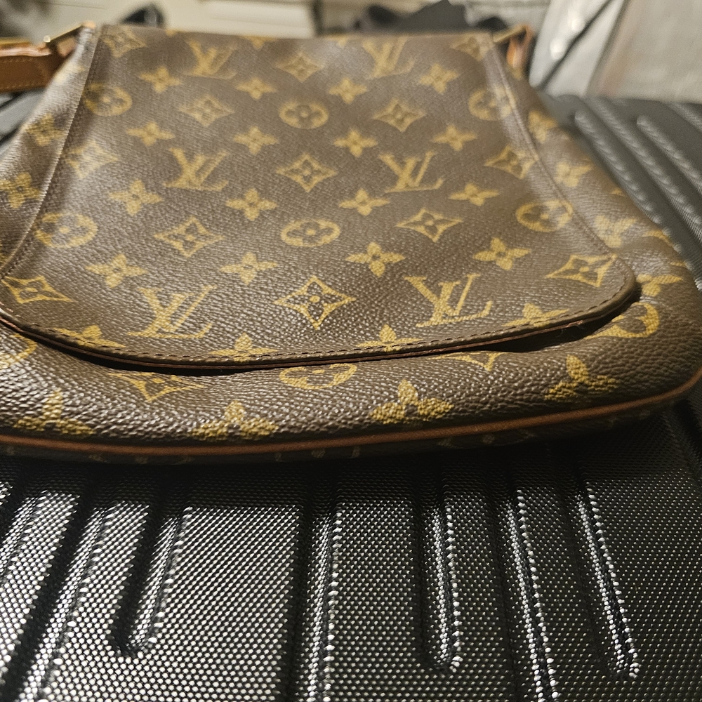 Louis Vuitton Musette Salsa Short Shoulder Bag Monogram